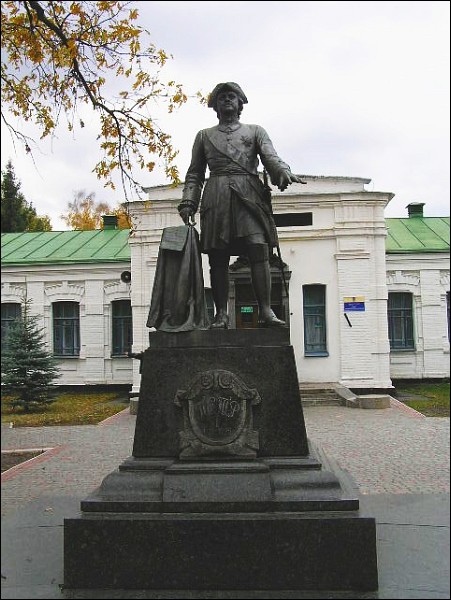 Памятник Петру I, Яковцы, Полтава, музей истории Полтавской битвы